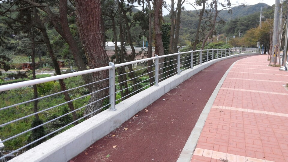 235149625_361b5nDI_6c0e91c1be10186a2c27014c49eb3c99897d6095.jpg 이미지크게보기