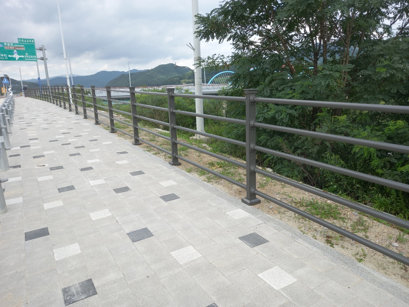 235149625_QG5rNRu6_c07877864d6fba0add8a7eec4113c644c135cfbc.jpg 이미지크게보기