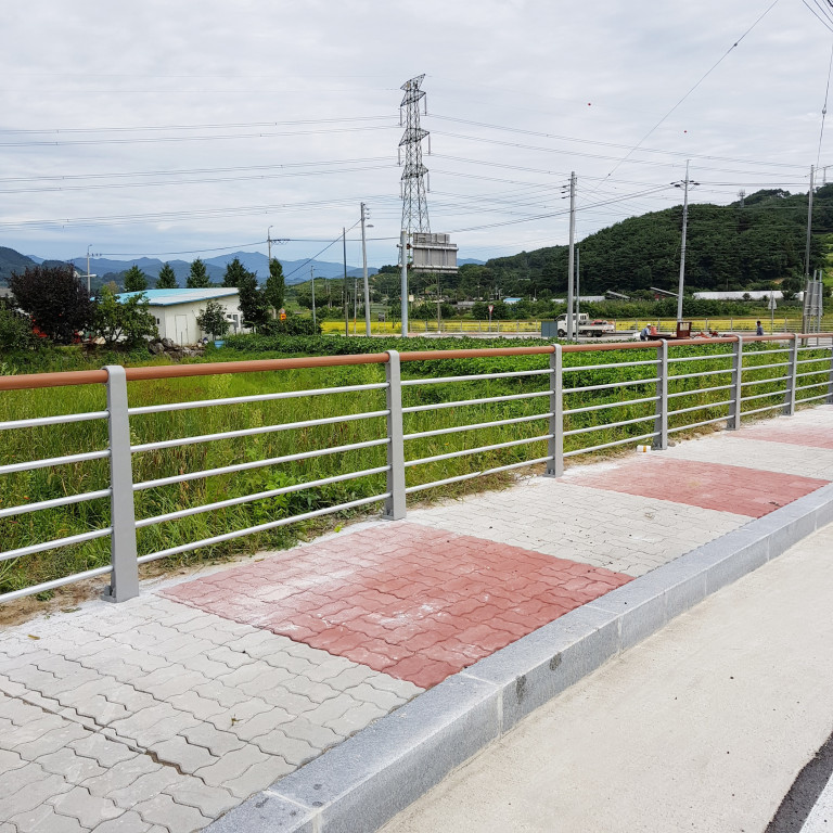 235149625_QzTPKJ8C_ab641bf3d25d283c6ab7916f1dde14a0ff67eedc.jpg 이미지크게보기