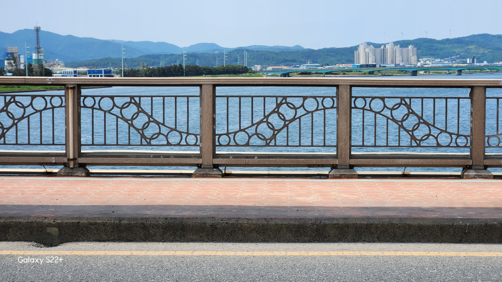 235149625_jP58M9hq_f2e51ee6d03ec946e410f051fb747cdfc7021bb1.jpg 이미지크게보기